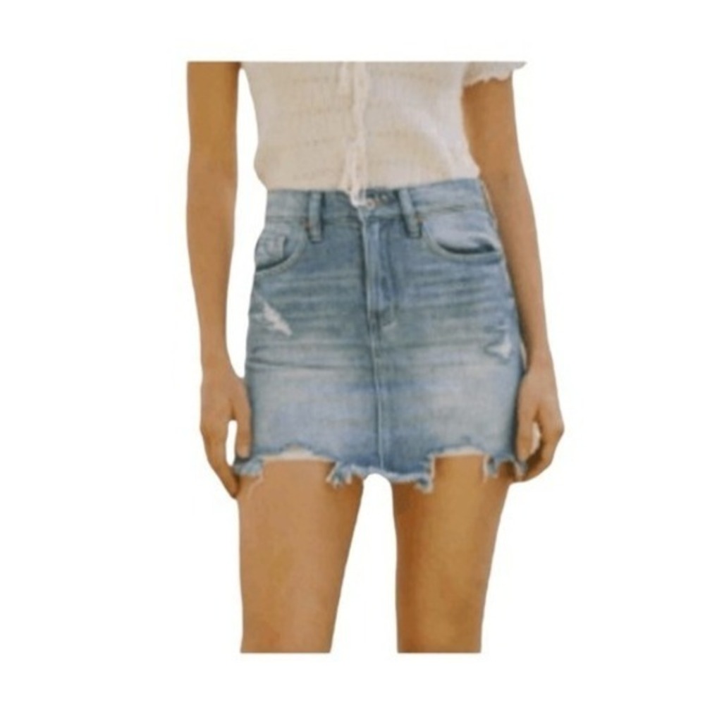 KanCan Signature‎ High Rise Jean Skirt Blue Denim Distressed Mini Raw Hem 23